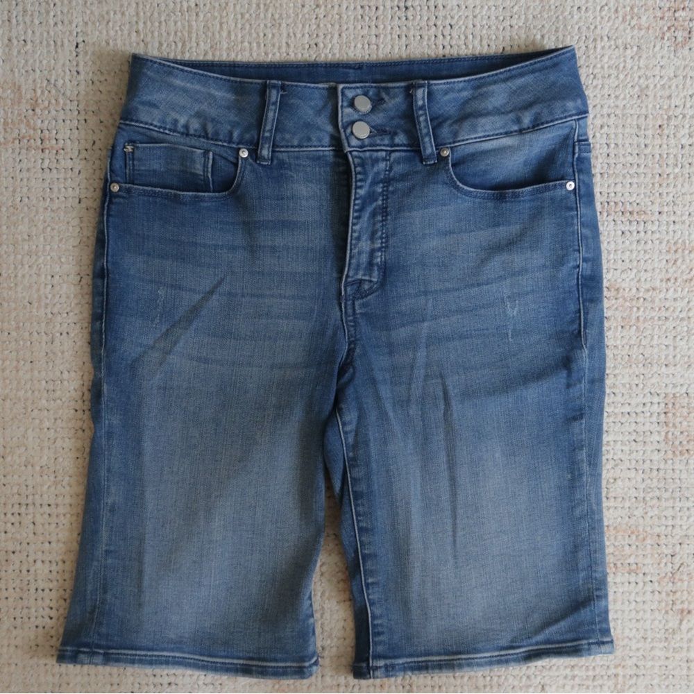 7 for all Mankind knee length shorts women’s 6